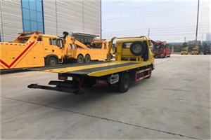 果洛非事故拖车